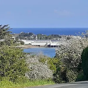 https://appartement-proche-bord-de-mer-plougasnou.inbrittany.com