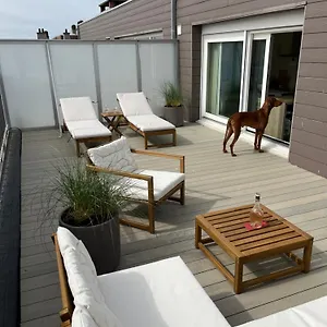 https://apt-penthouse-29.bruges-hotels.info